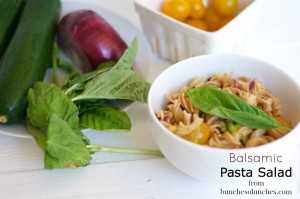 Balsamic Pasta Salad from bunchesolunches.com