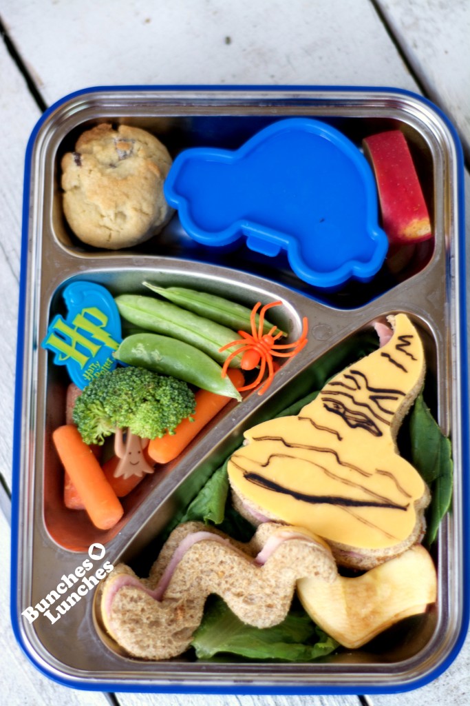 Harry Potter and the Chamber of Secrets Inspired Bento Lunch from bunchesolunches.com