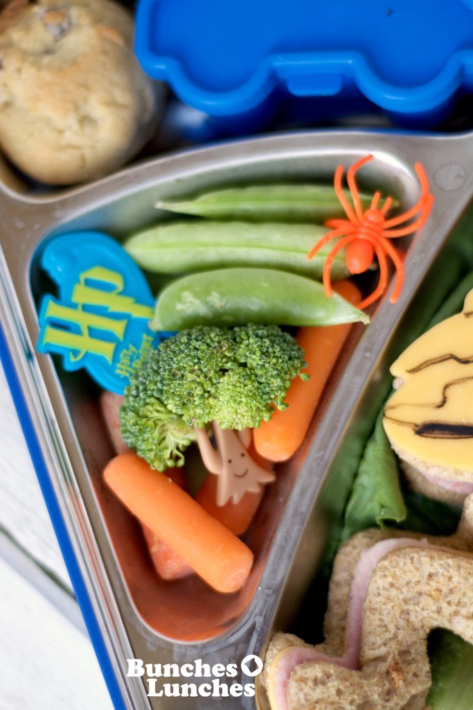 Harry Potter and the Chamber of Secrets Inspired Bento Lunch from bunchesolunches.com