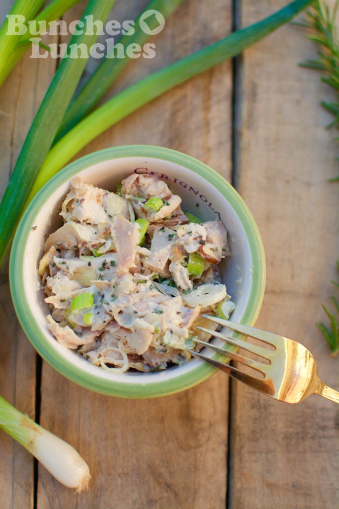 Whole 30 Rosemary Chicken Salad from bunchesolunches.com