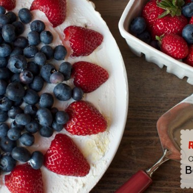 Red, White and Blue Berry Pie from Bunches O Lunches