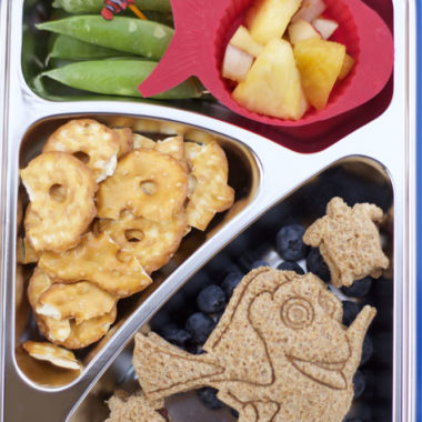 Finding Dory Lunch from bunchesolunches.com